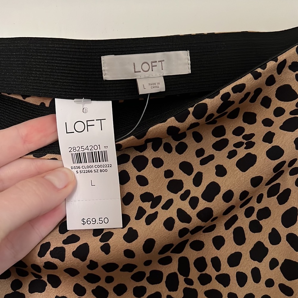 NWT Loft leopard print midi skirt - Picture 2 of 3